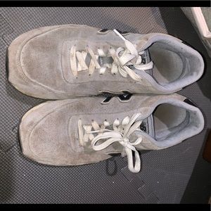 men’s gray new balances